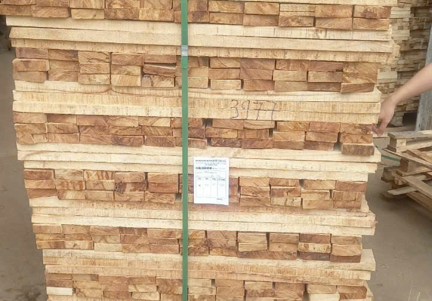 pallet công ty